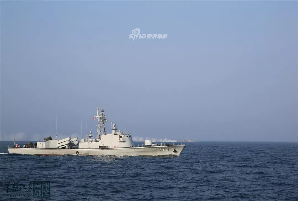 个小脾气大!南海舰队037ii导弹艇勤练实战不放松