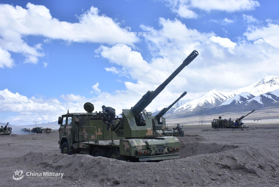 快速打印不留情!陆军某部122卡车炮群云集高原练实战