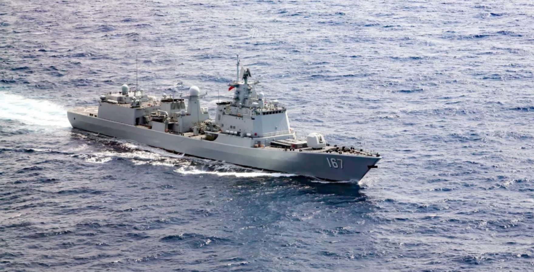 054a勇当先!南海舰队驱护舰支队大年初一练实战