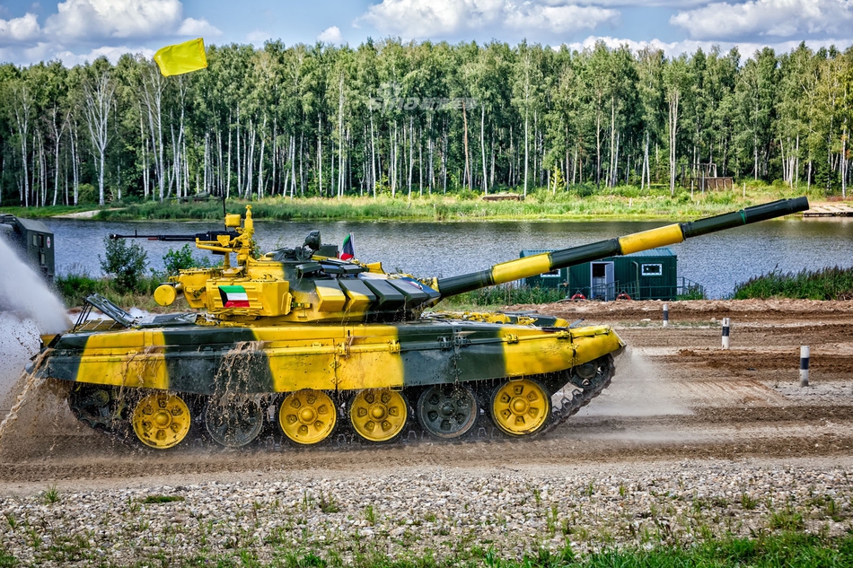 坦克两项我96b领先t72涉水瞬间集锦-华乐军事网