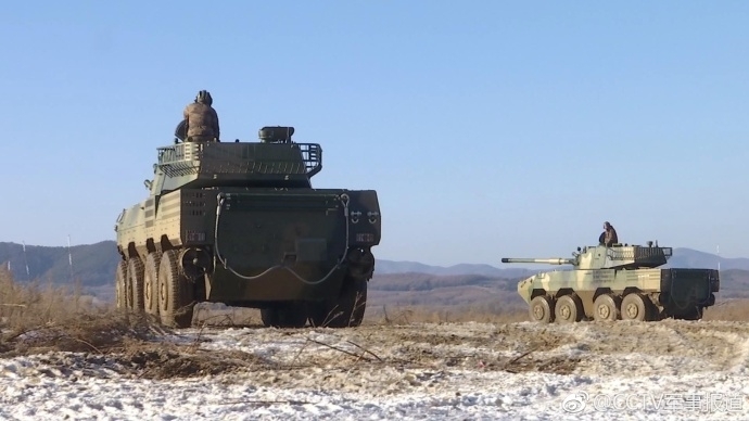 因此新接八轮系战车,未来可能是会出现05系与八轮系的轻重组合,更好