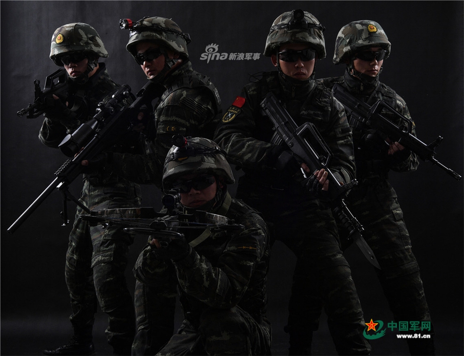 特战尖兵的"噩梦"!我武警专业蓝军特战队硬朗大片_高清图集_新浪网