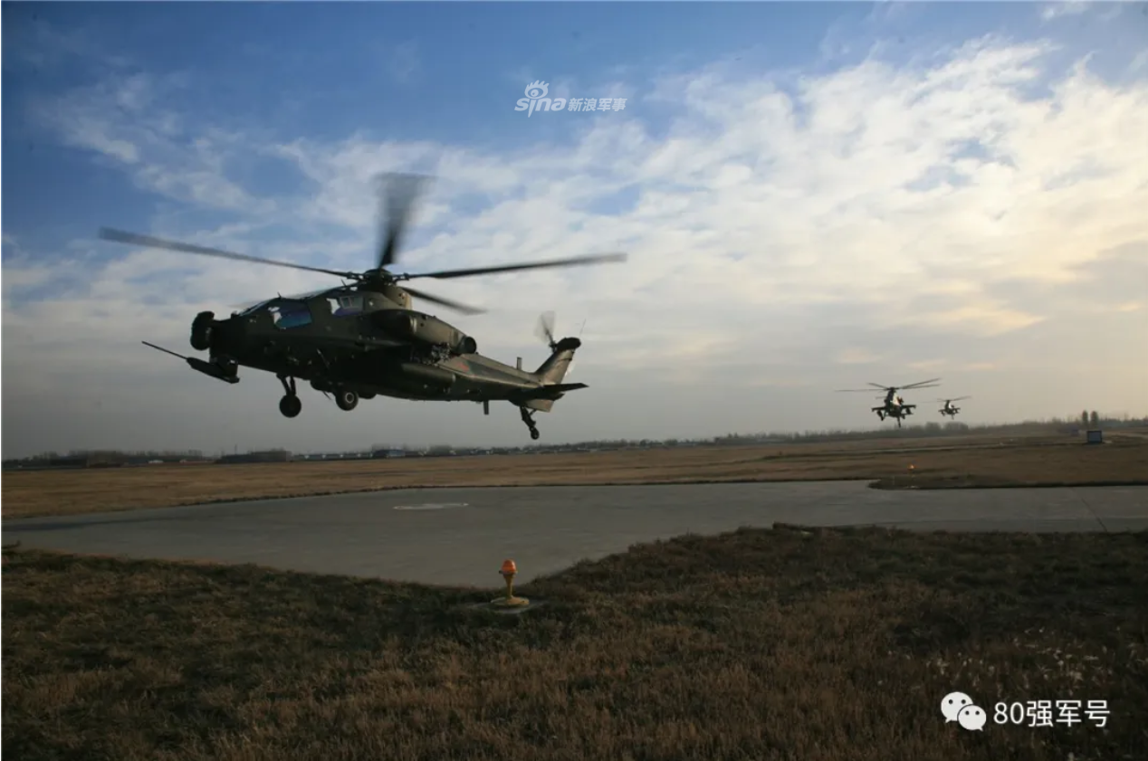 积极备战谋打赢!陆航某旅多机型大机群高频率训练
