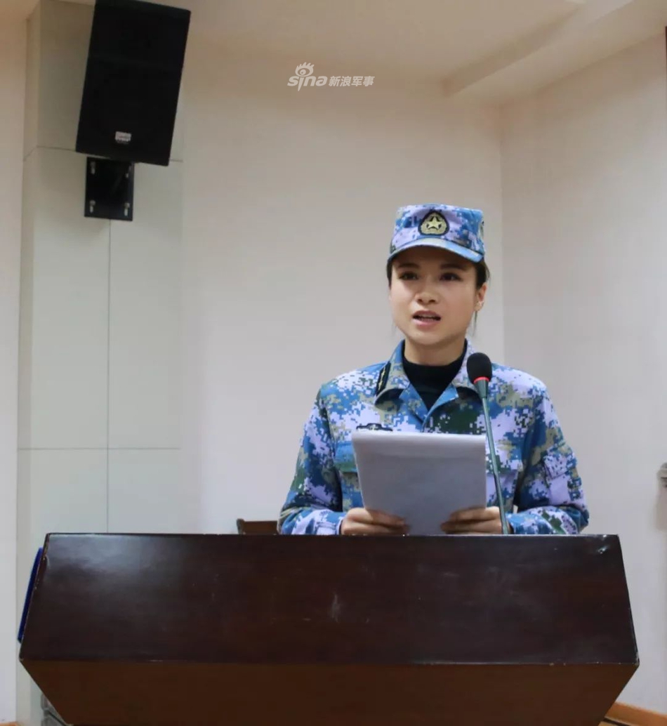 奔赴万里海疆!我军校学员登072雁荡山登陆舰出海实习