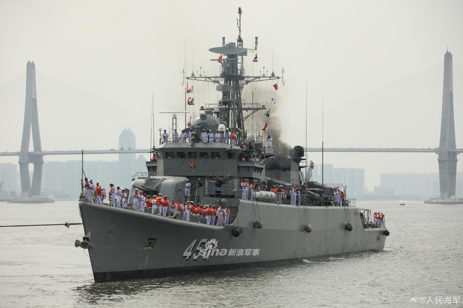 "蓝色突击2019"中泰海军联训泰方参演舰艇抵达湛江_高清图集_新浪网