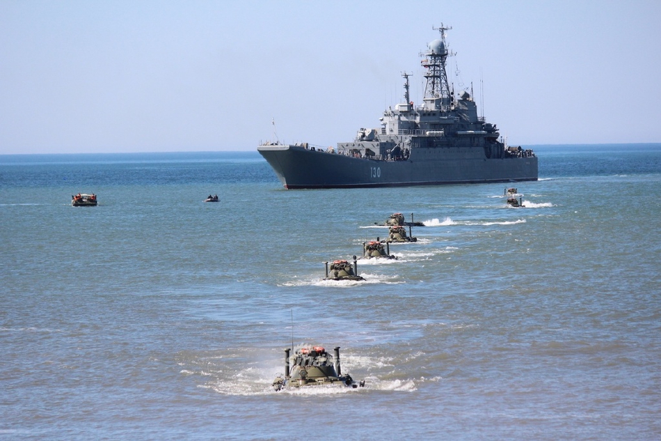 壮志激情难再来!俄海军庆贺波罗的海舰队诞辰