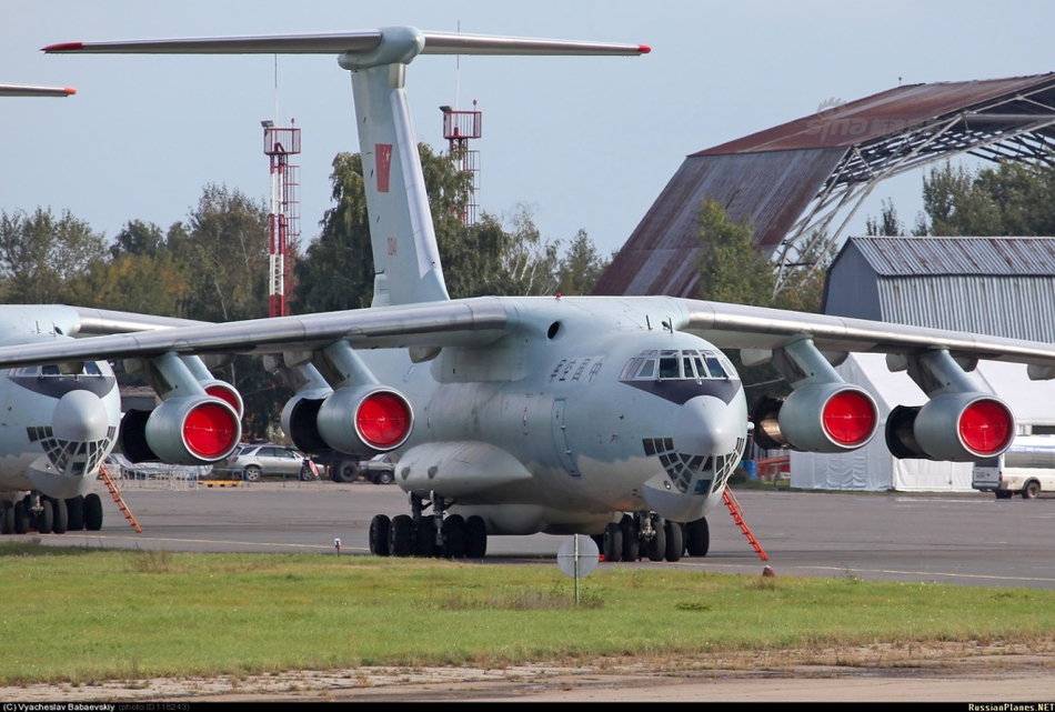 我军伊尔76飞赴新西兰参加联演