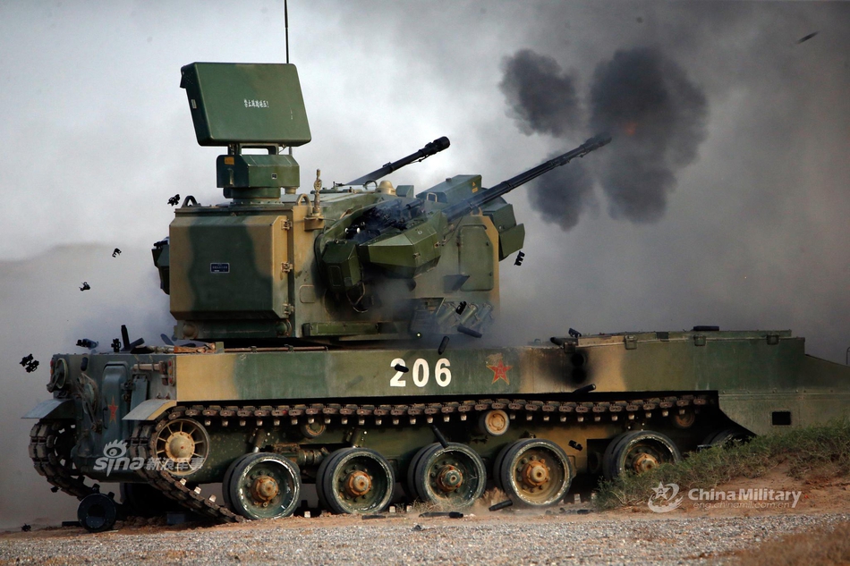 装甲洪流!我04a步战车首曝100毫米炮猛射炮射导弹