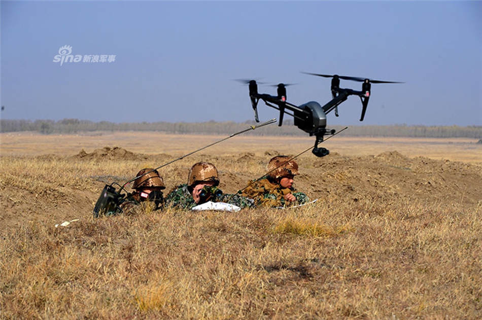 何时出个军用版?我国产民用无人机成侦察兵利器_高清图集_新浪网