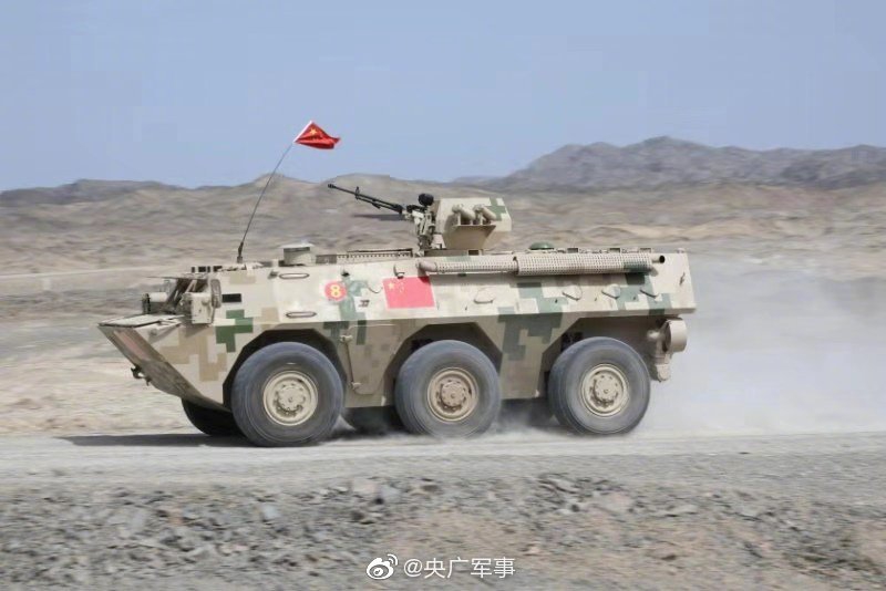 包揽比赛第一!我军官兵驾驶92a装甲车赛场猛射前卫2