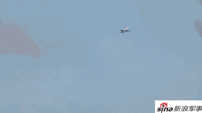 谁敢来交手？我海航歼11和飞豹战机奔袭南海打实弹