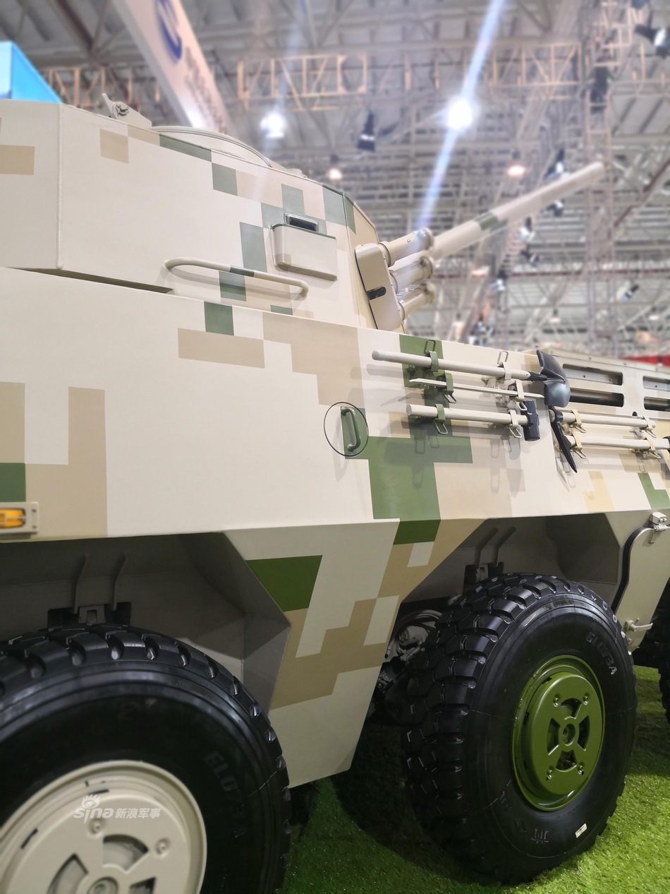 8公里内全无敌!我120毫米自行迫榴炮航展现身