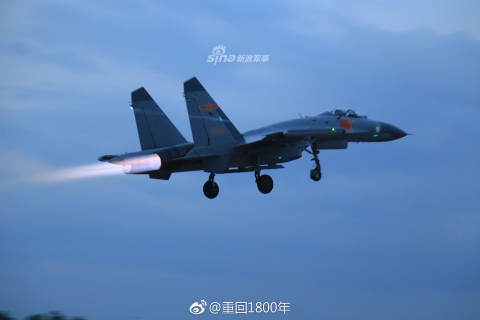 保卫东海!我东部战区歼11战机跨昼夜空战对抗