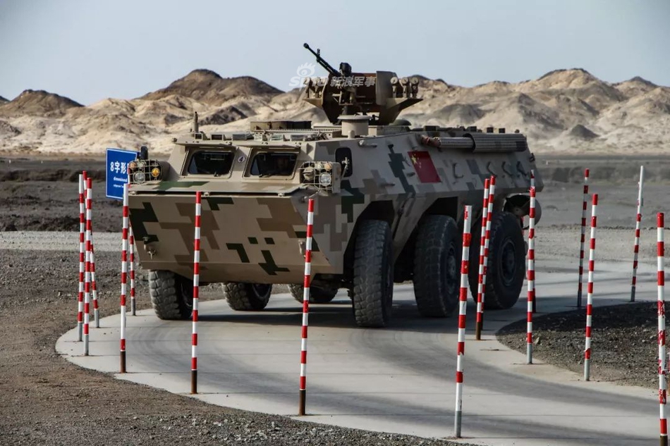 再来买几辆补上?肯尼亚装备的中国造wz551装甲车被毁