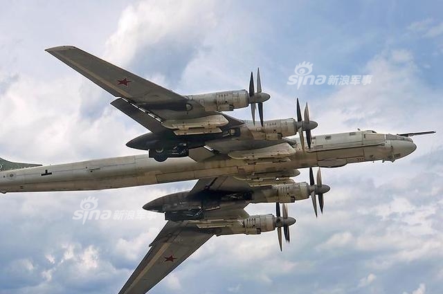 毛子给小鬼子拜年俄罗斯图95又绕日本画地图