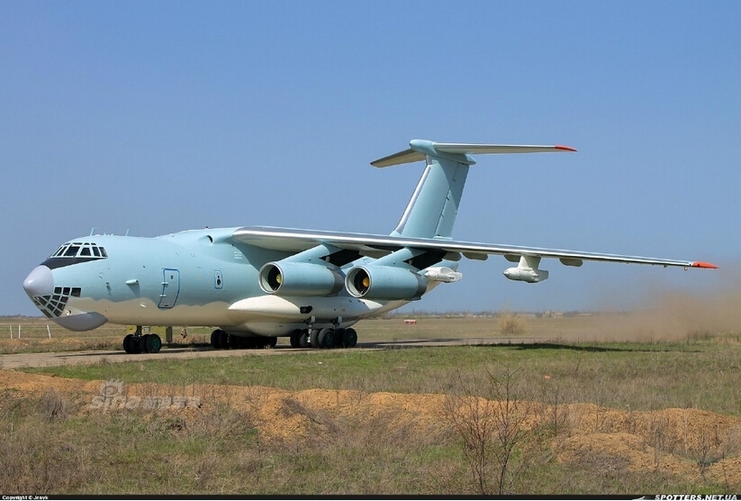 为卖中国先打广告?俄罗斯伊尔78加油机美感爆棚