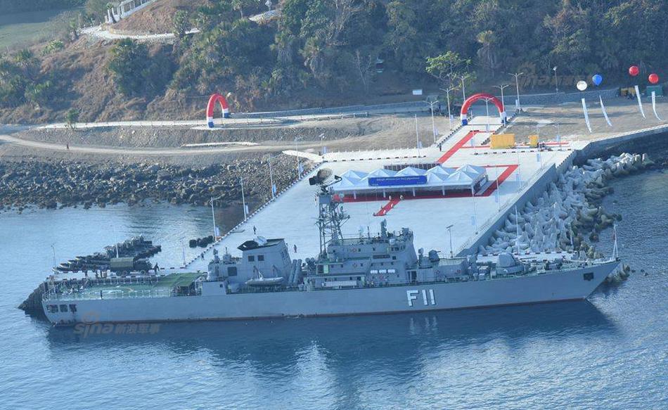 中缅边境战火之际 缅甸举行最大规模海军演习