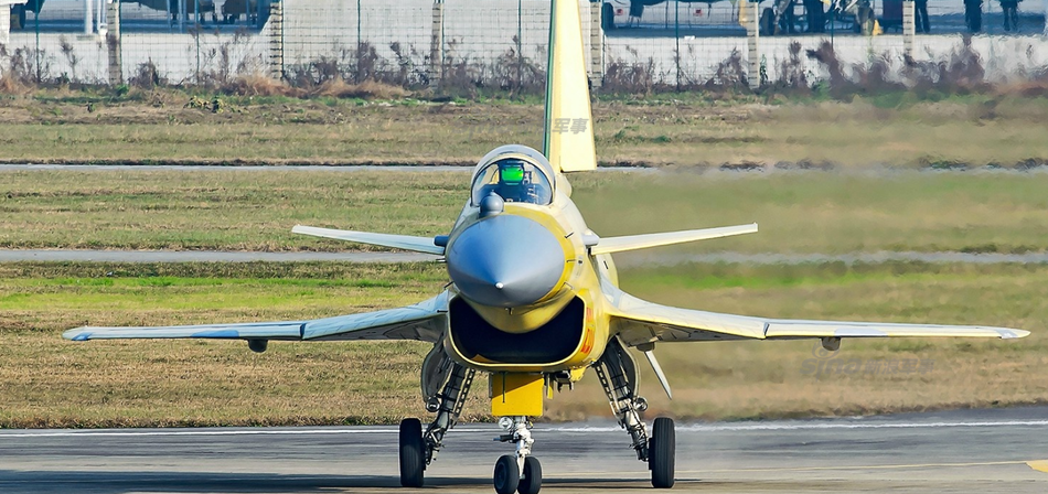 快来数一数到底有多少架中国歼10c产量喜人