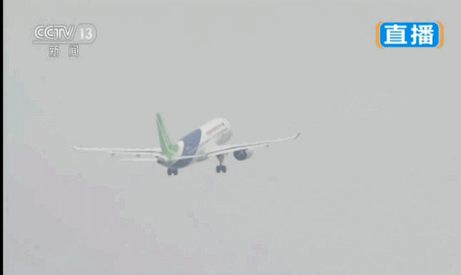 记住振奋人心的瞬间！国产C919大客机飞上蓝天