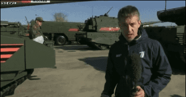 俄罗斯阿玛塔坦克真是多功能！还当士兵饮料架