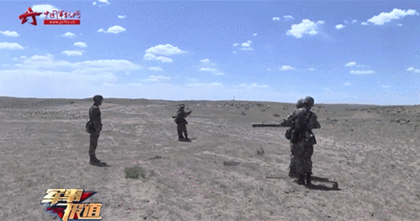 土豪师进驻朱日和！我军首支数字化部队战斗力爆棚