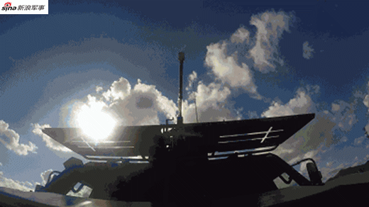 机动部队出击！我军精锐合成营新式突击车玩的溜