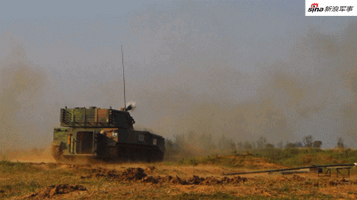 谁敢跟我争第一！我陆军实战演练155榴99坦克激烈对抗