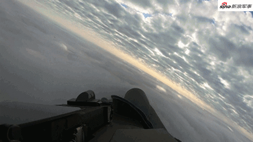 劲旅威震天南！我南部战区空军某部换装苏35露锋芒