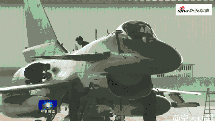 我空军歼10C多角度英姿曝光