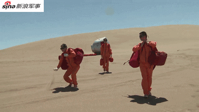 荒野求生版火星救援？中国航天员大漠训练野外生存