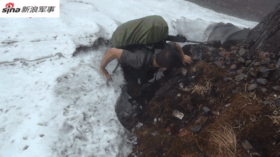 生死置之度外！我边防战士巡逻西藏墨脱爬雪山过沼泽