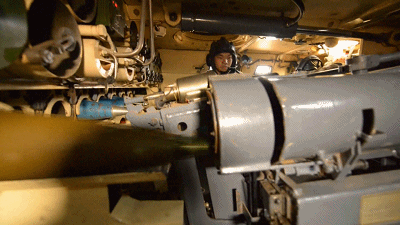 地表战力最强！土豪师征战朱日和99坦克猛练野战攻防