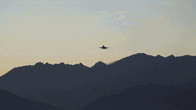 制胜空天 ！我军歼20、歼16、歼10C飞遍祖国天南海北