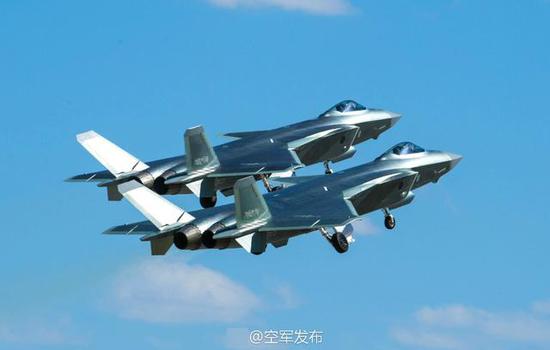 最后，歼-20的生产速度尚无法满足中国空军，很长一段时间内无力兼顾海军。