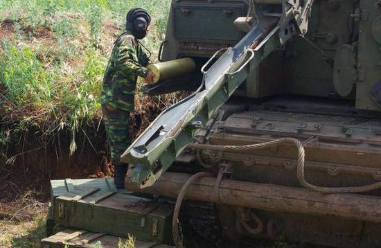 越南被曝派炮兵在俄接受火炮培训或有意购买二手炮
