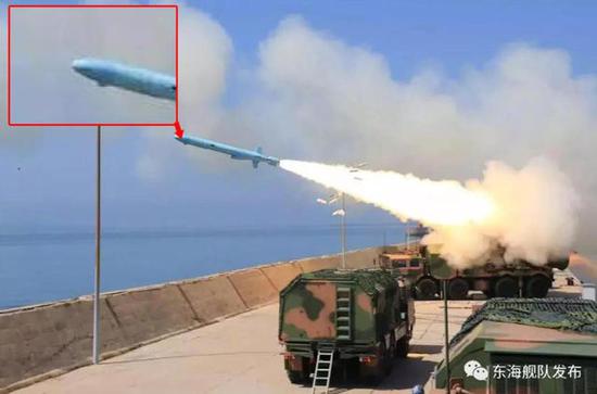 (从图中我们可以明显的看出,这枚鹰击-62型导弹弹头下方的凸起)