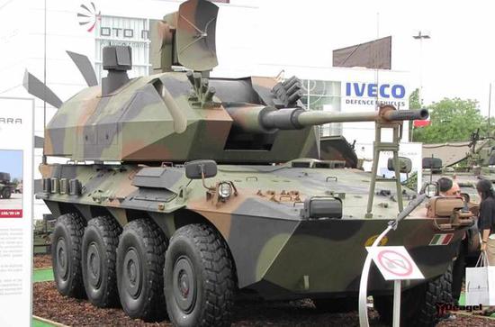 (采用了大量昂贵雷达与光电传感器的"天龙座"自行高射炮)