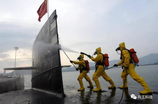 中国最新战略核潜艇新在哪 对比图让你一目了