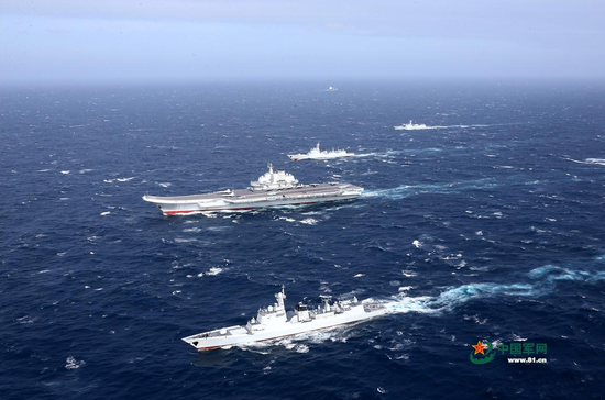 资料图：往年辽宁舰航母编队 图片来源 中国军网
