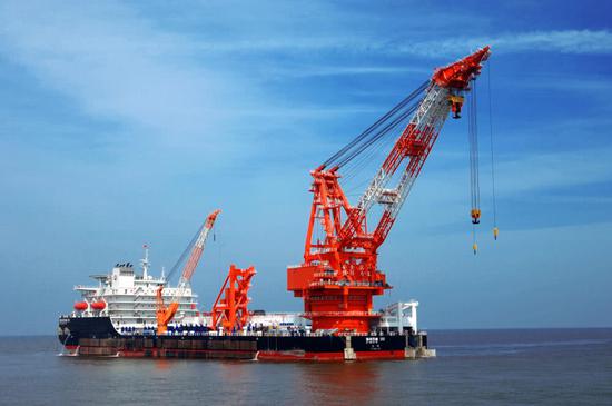 图片：中国自己用的大型起吊船远超“拉姆比兹”号。