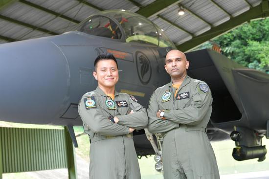 新加坡空军战机和飞行员