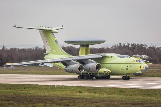 俄空军接收新型伊尔76运输机 仅1个卖点能让运20羡慕|俄罗斯|空军|预警机_新浪军事_新浪网