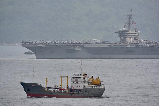 美军承认罗斯福航母感染人数大增 正撤离所有人