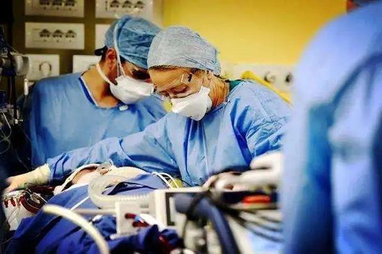 俄媒抨击美国：以获利为目标 无法应对疫情基本