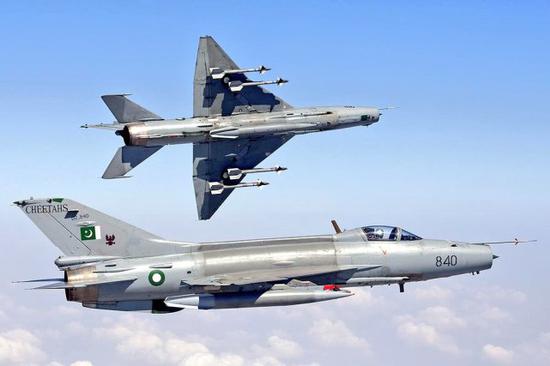 外媒评全球十大最受欢迎战机：中国这款战机入