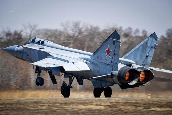 俄军为何至今未替换米格31战机性能不错升级成本低