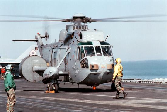 图片：海王预警直升机