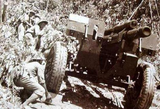 奠边府之战中，越军付出巨大代价把火炮弄上了山