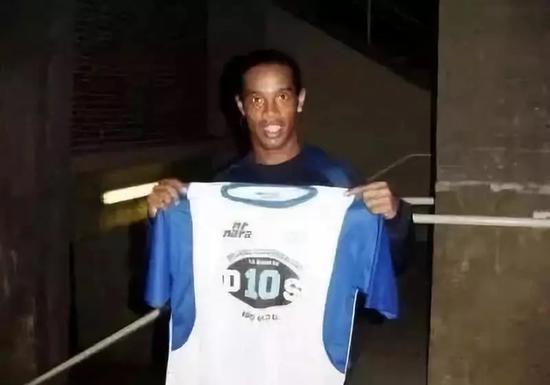 马拉多纳：我讨厌来自美国的一切 用全部力量讨