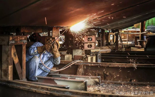 ▲造船业仍需要大量熟练焊工